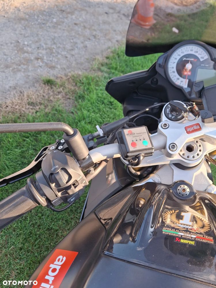 Aprilia Tuono - 16