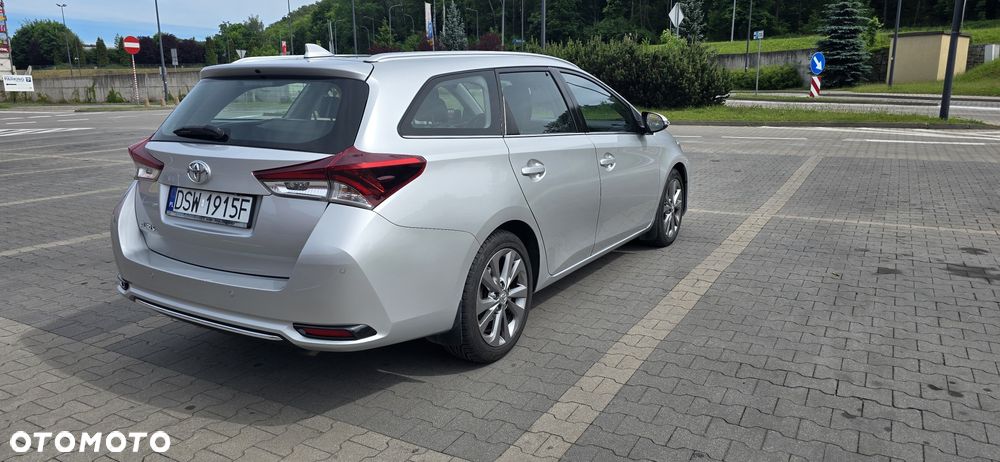 Toyota Auris - 3