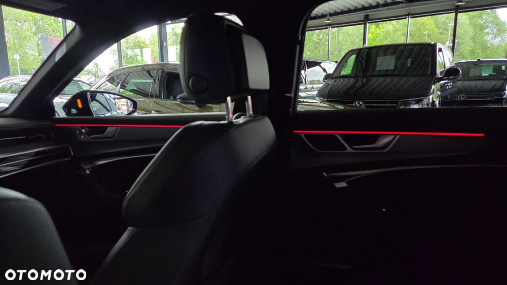 Audi A6 Avant - 30