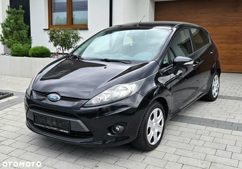 Ford Fiesta 1.25 Champions Edition - 18