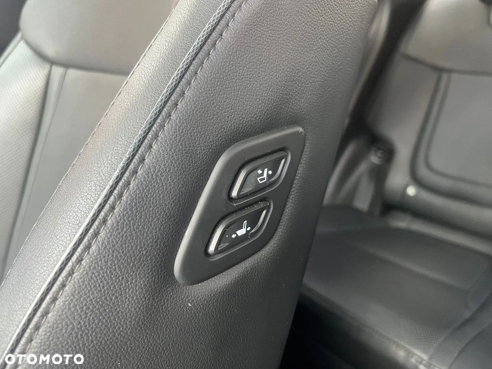 Hyundai Tucson 1.6 T-GDi HEV Platinum 2WD - 31