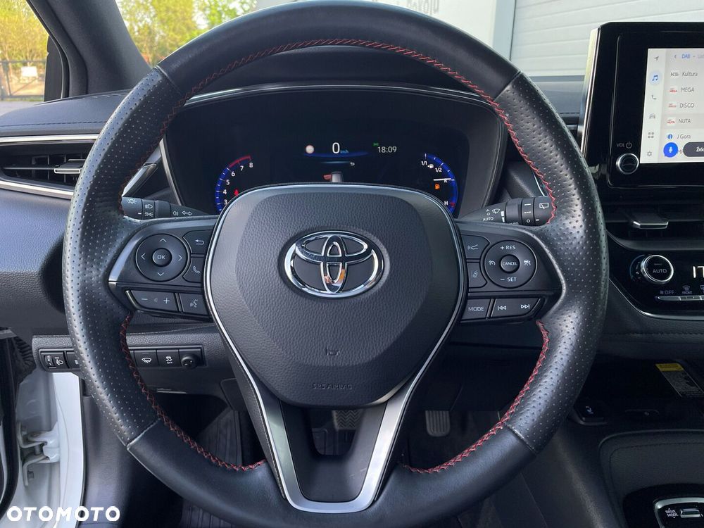 Toyota Corolla 2.0 Hybrid GR Sport - 10