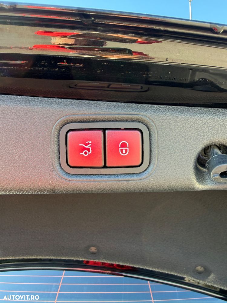 Mercedes-Benz E 43 AMG 4Matic 9G-TRONIC - 7