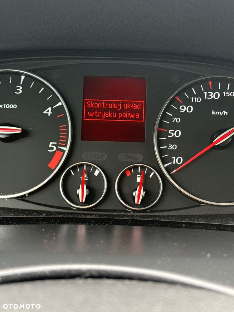 Renault Laguna 2.0 dCi Tech Run - 13