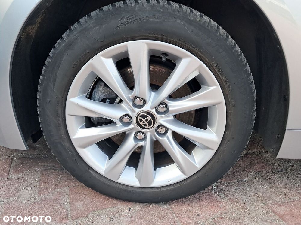 Toyota Corolla 2.0 Hybrid Comfort - 26