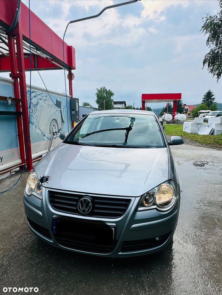 Volkswagen Polo 1.2 12V Comfortline - 1