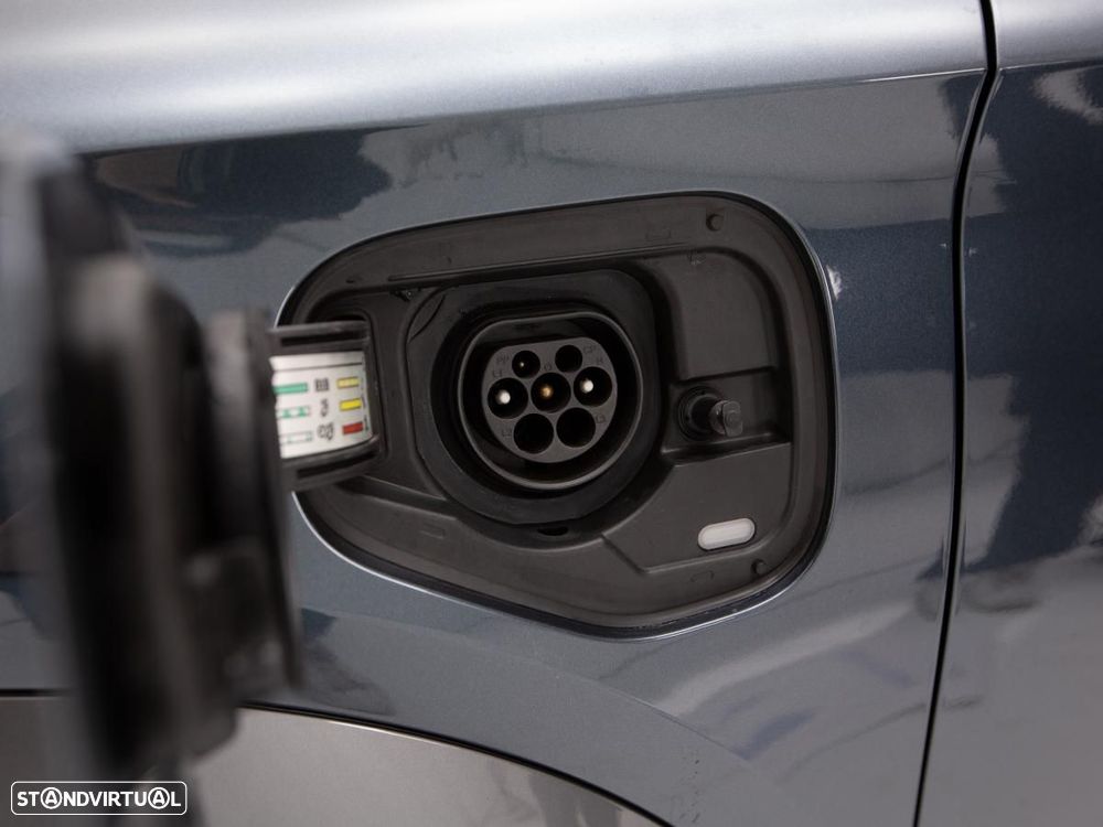 Cupra Formentor 1.4 e-Hybrid Base DSG - 12