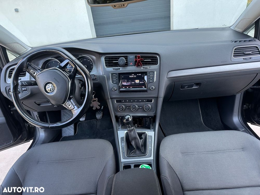 Volkswagen Golf Sportsvan - 8