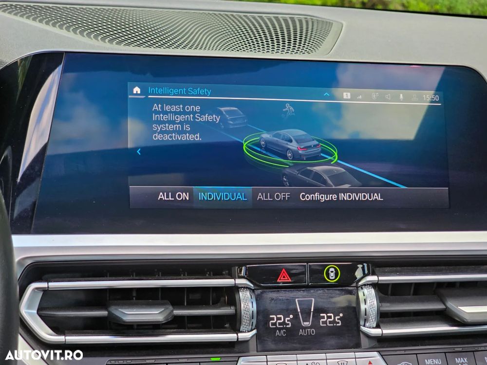 BMW Seria 3 330i Aut. Sport Line - 15