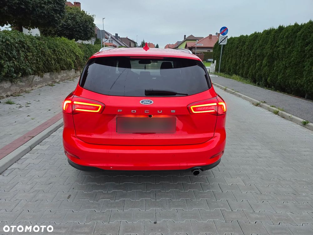 Ford Focus 1.5 EcoBlue Start-Stopp-System TITANIUM - 13