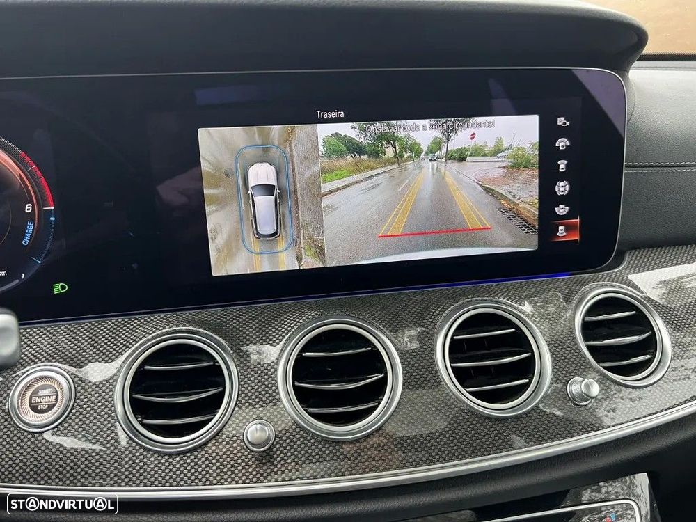 Mercedes-Benz E 300 de AMG Line - 16