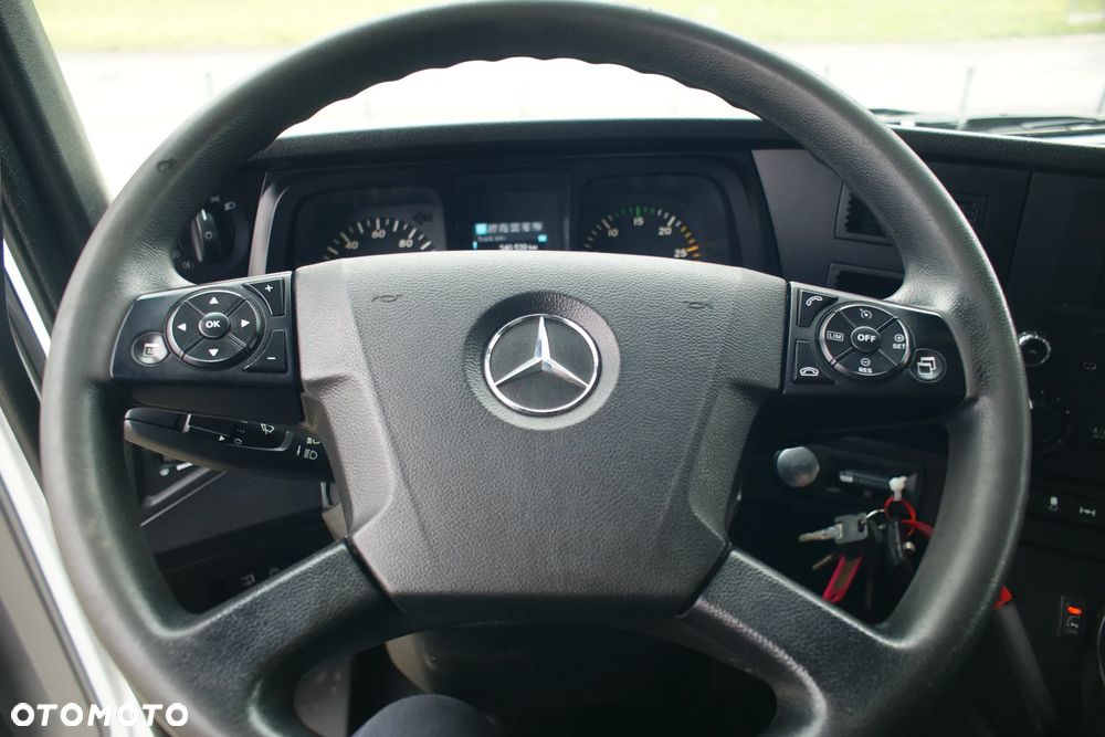 Mercedes-Benz Antos Actros 1830 - 8