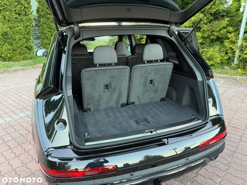 Audi Q7 55 TFSI mHEV Quattro S Line Tiptr - 15