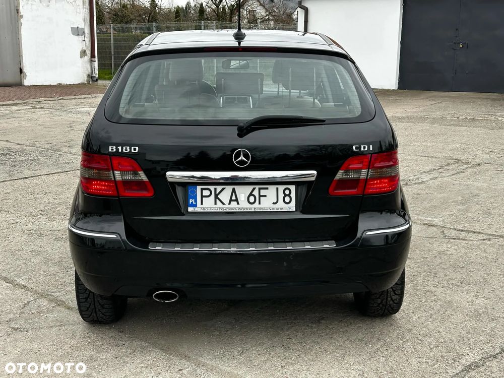 Mercedes-Benz Klasa B 180 CDI - 9