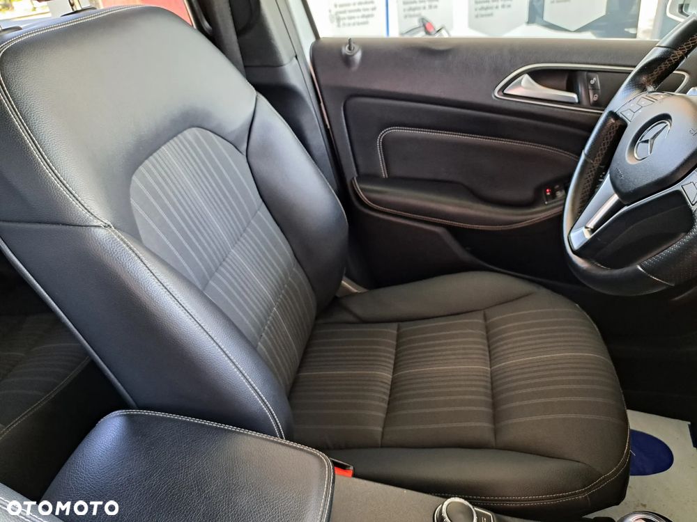 Mercedes-Benz Klasa B 200 (BlueEFFICIENCY) - 23