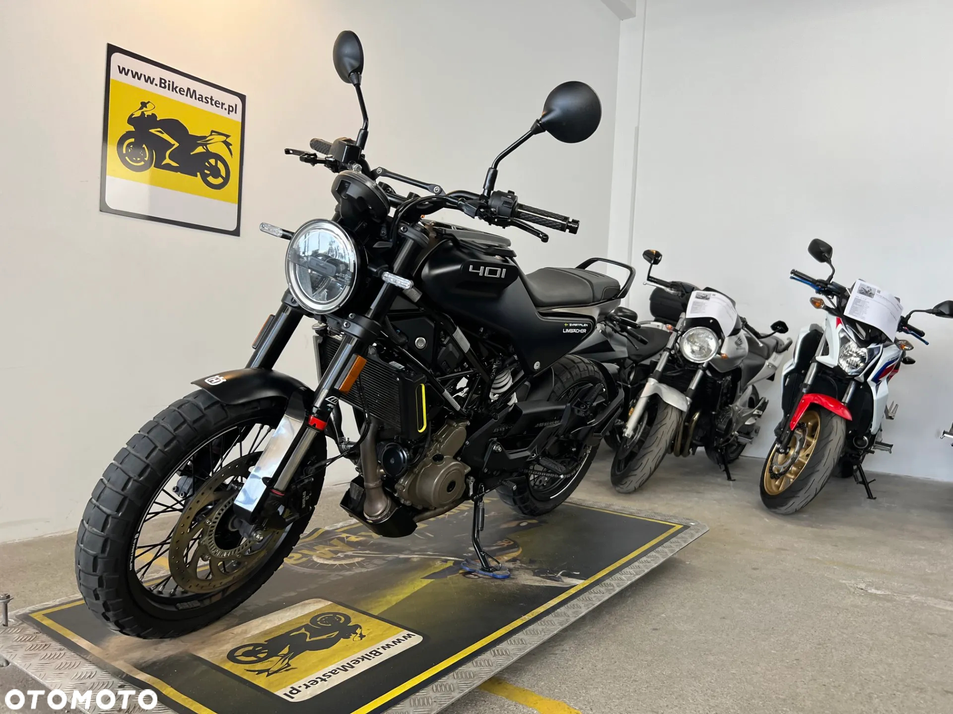 Husqvarna Svartpilen - 4