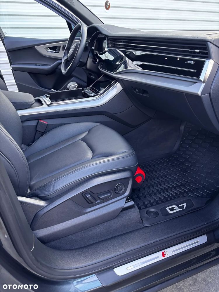 Audi Q7 - 15