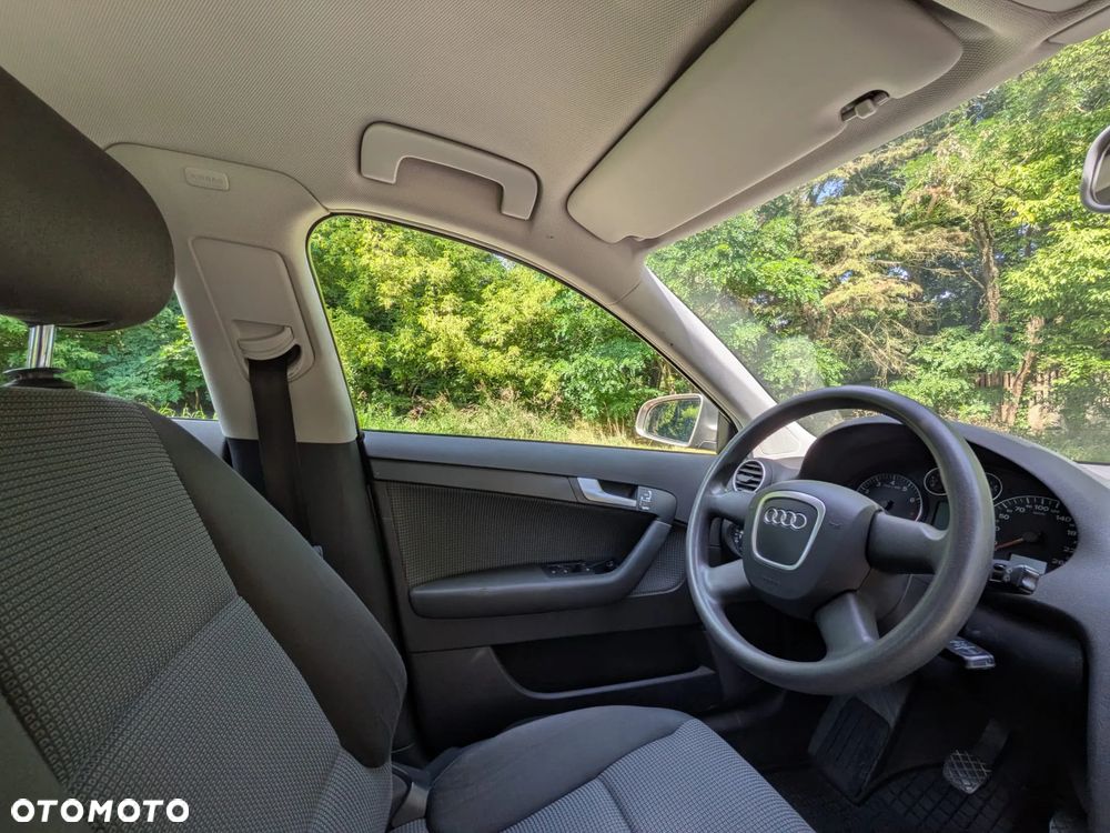 Audi A3 Sportback 1.6 FSI Ambiente - 27