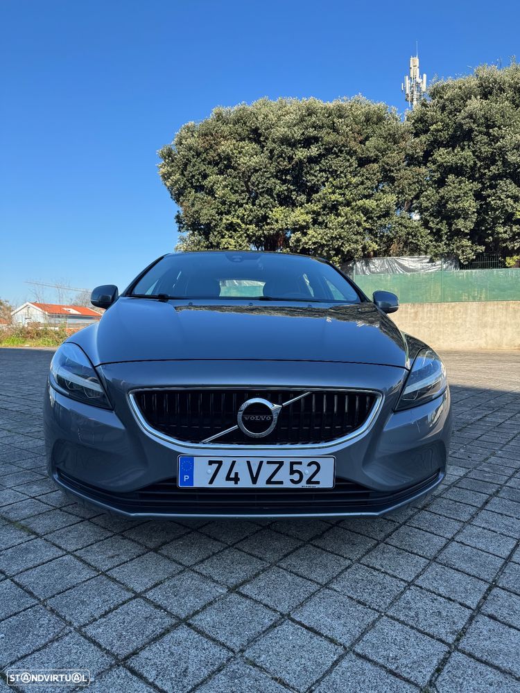 Volvo V40 2.0 D3 Momentum - 2