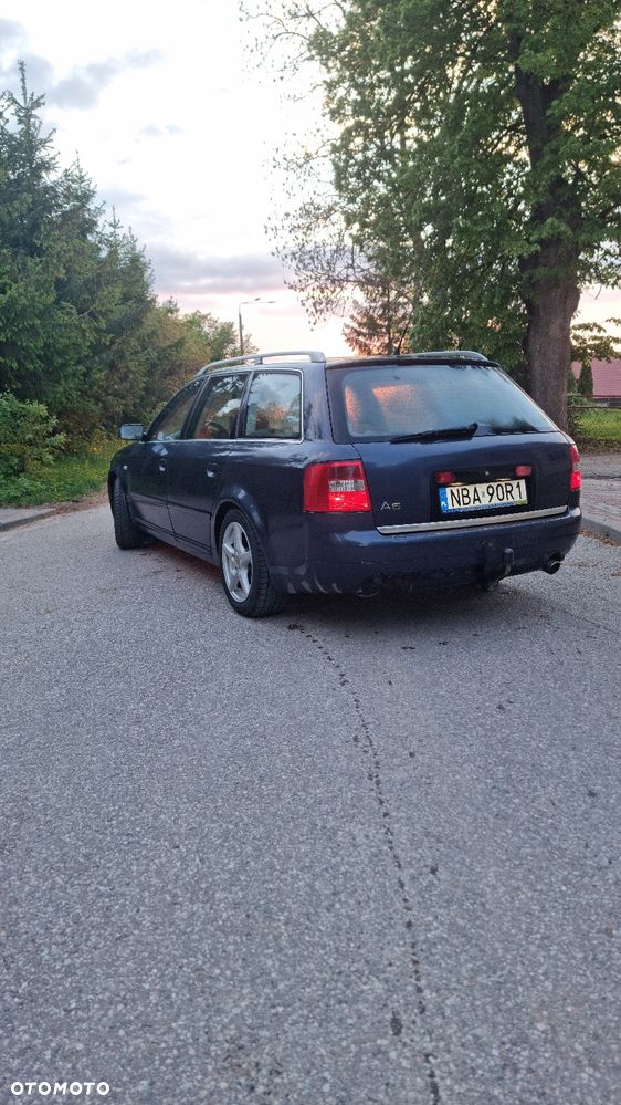 Audi A6 Avant - 2
