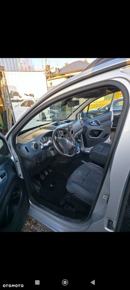 Peugeot Partner - 16
