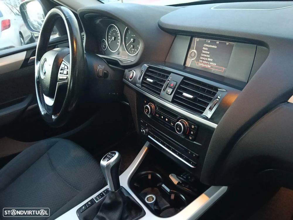 BMW X3 20 d xDrive - 12