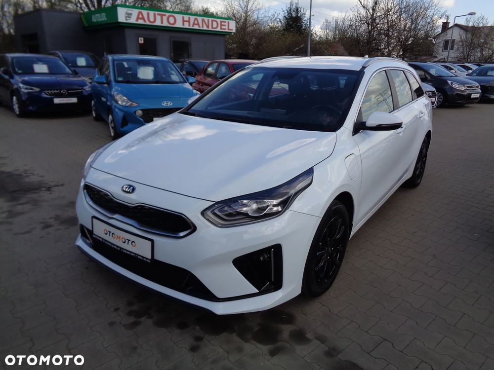 Kia Ceed 1.6 GDI DCT OPF Platinum Edition - 13