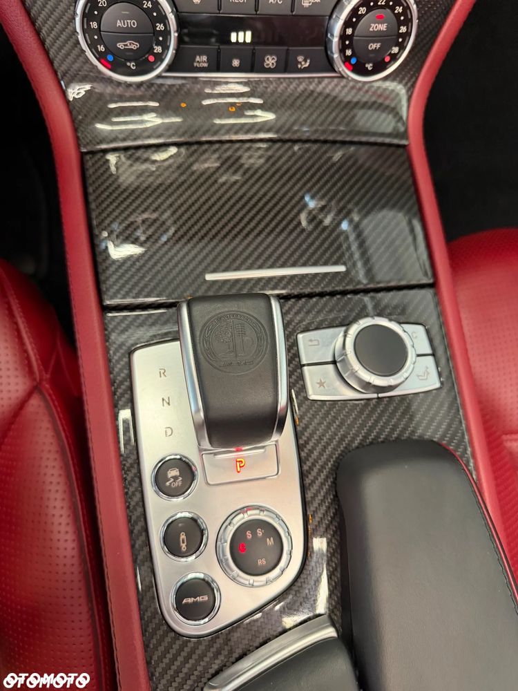 Mercedes-Benz SL 63 AMG AMG Speedshift MCT 7-Gang Sportgetriebe - 24