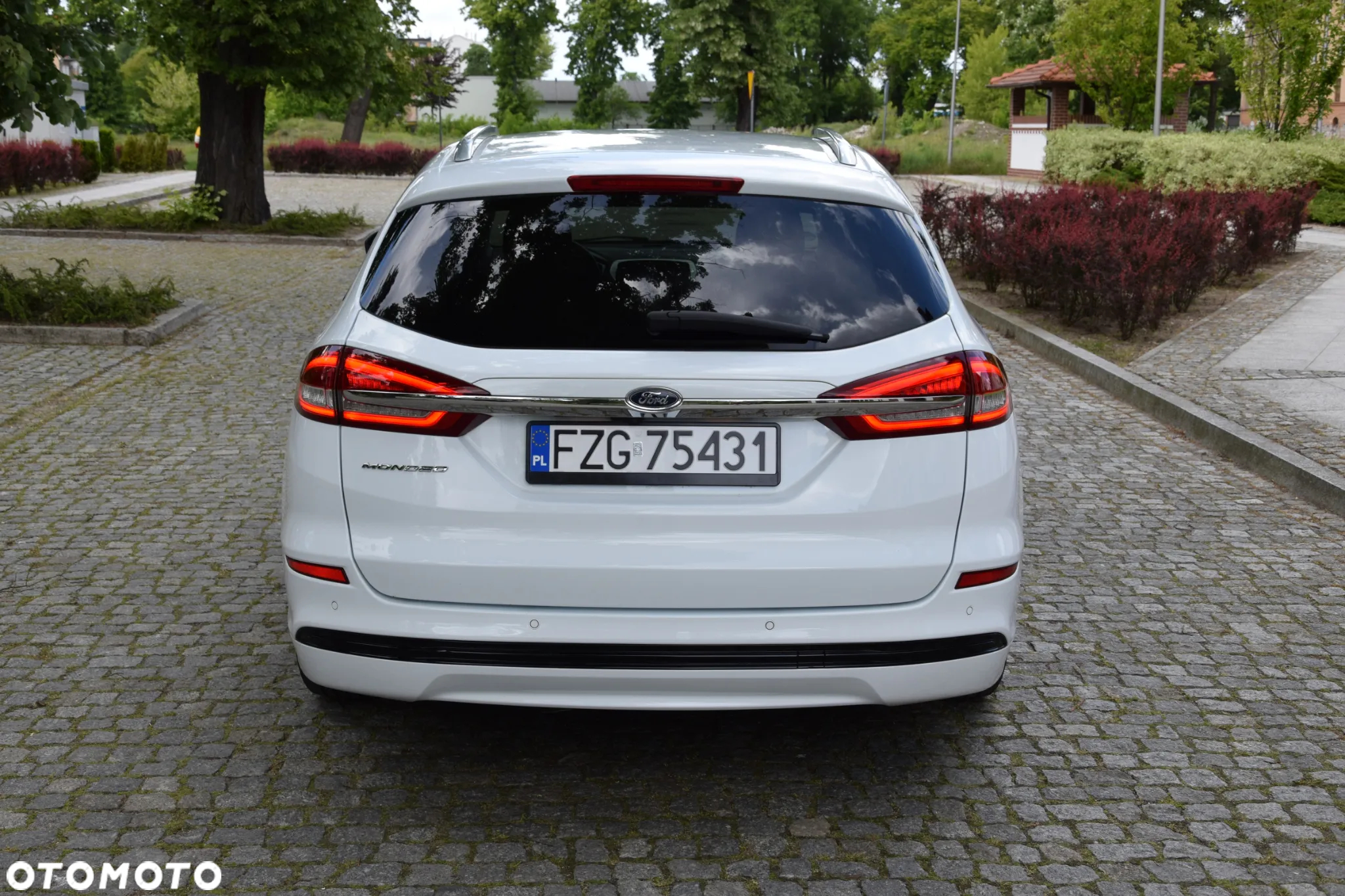 Ford Mondeo 1.5 EcoBoost Titanium - 11