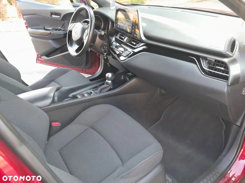 Toyota C-HR 1.2 T GPF Premium CVT - 18
