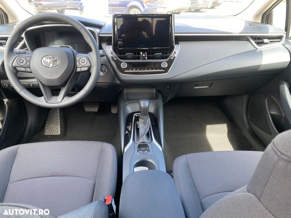 Toyota Corolla - 9