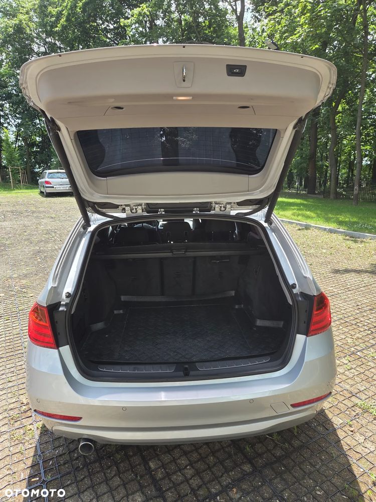 BMW Seria 3 320d DPF - 10
