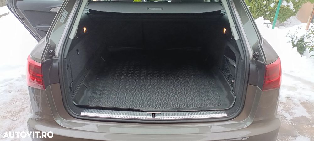 Audi A6 2.0 TDI Ultra DPF S tronic - 11