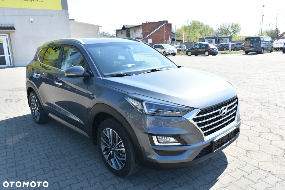 Hyundai Tucson - 8