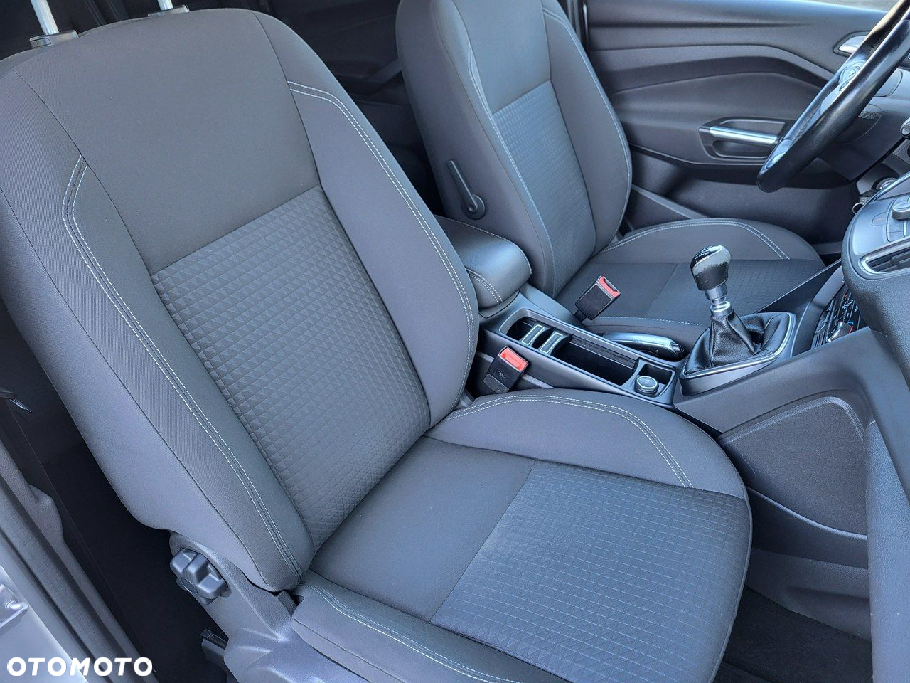 Ford C-MAX - 23