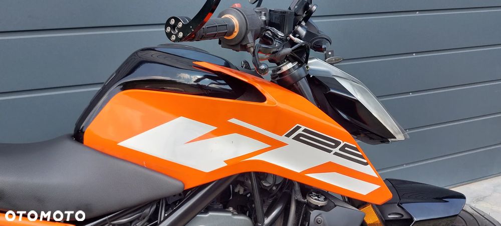 KTM Duke 125 - 38