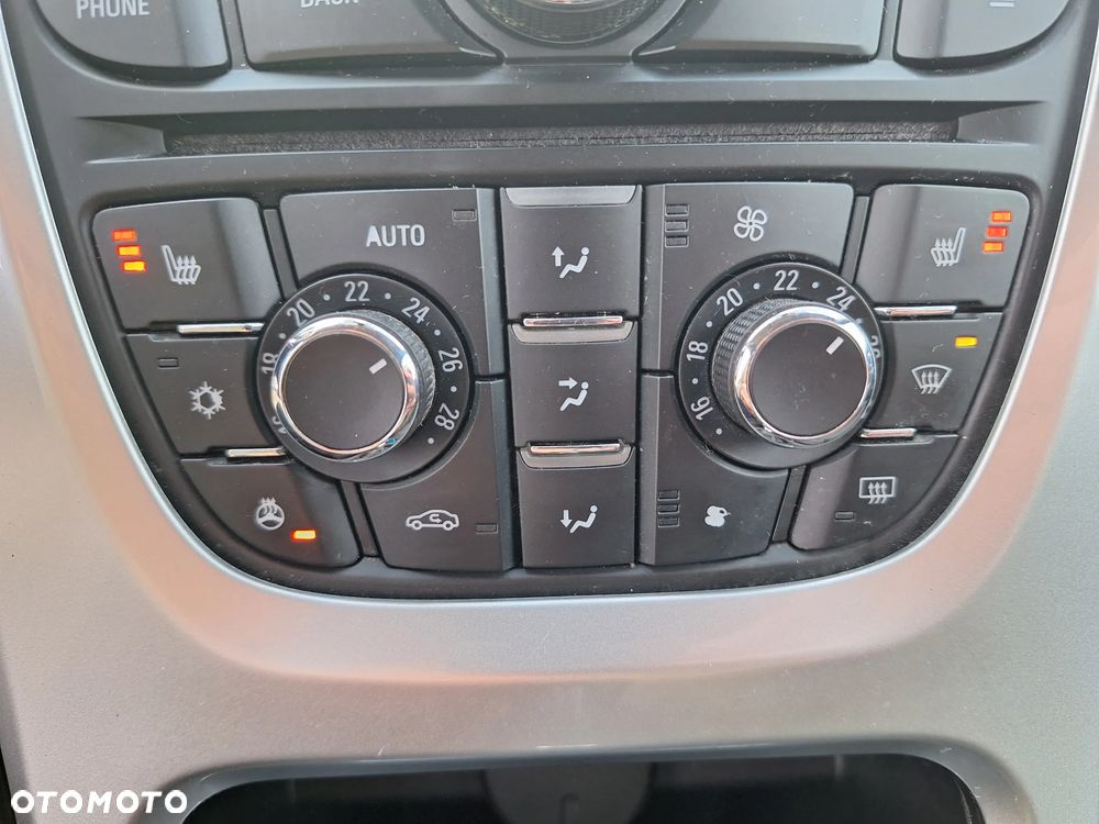 Opel Astra 1.4 Turbo Cosmo - 16