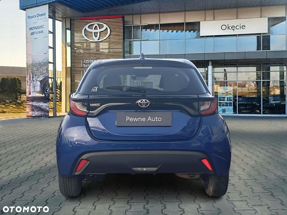 Toyota Yaris - 4