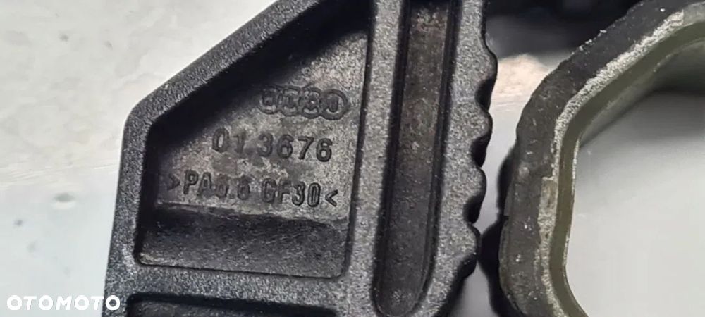 UCHWYT PODUSZKA MOCOWANIE CHŁODNICY VW SKODA SEAT - 3