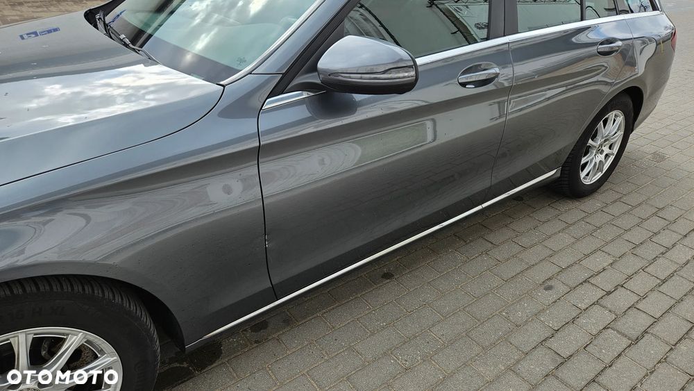 Mercedes-Benz Klasa C 180 d Avantgarde - 11
