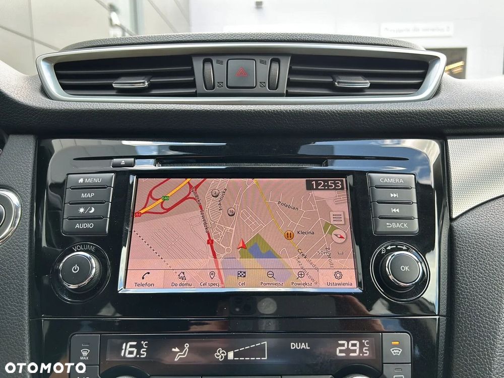 Nissan Qashqai 1.3 DIG-T N-Connecta - 34