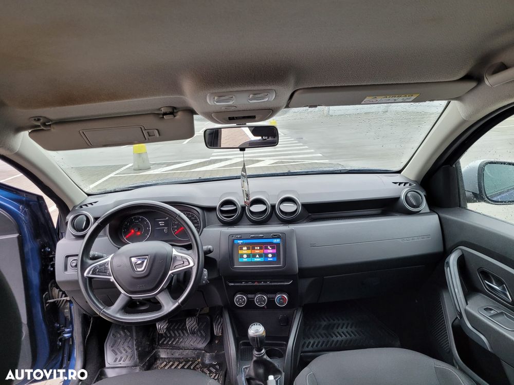 Dacia Duster 1.6 SCe Essential - 21