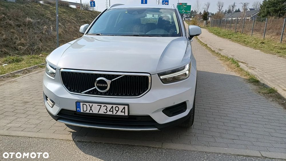 Volvo XC 40 D3 AWD Momentum - 9