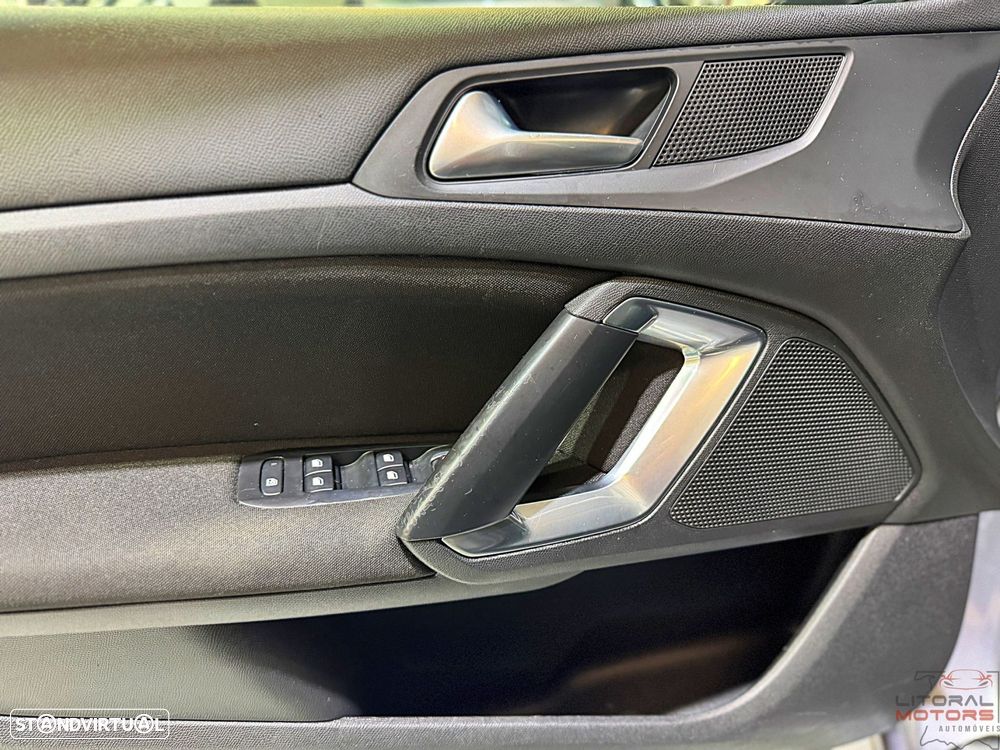 Peugeot 308 SW 1.6 BlueHDi Allure - 17