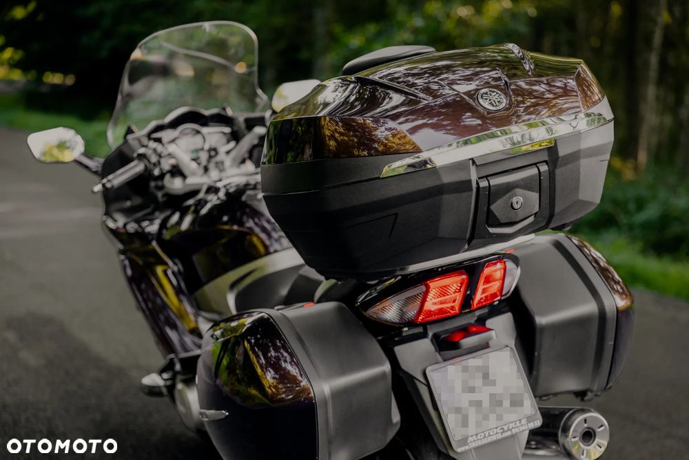 Yamaha FJR - 6
