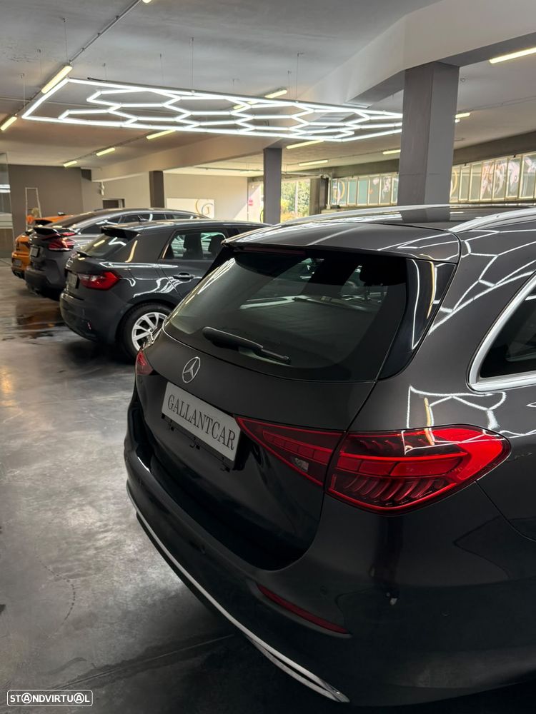 Mercedes-Benz C 300 e Avantgarde - 26