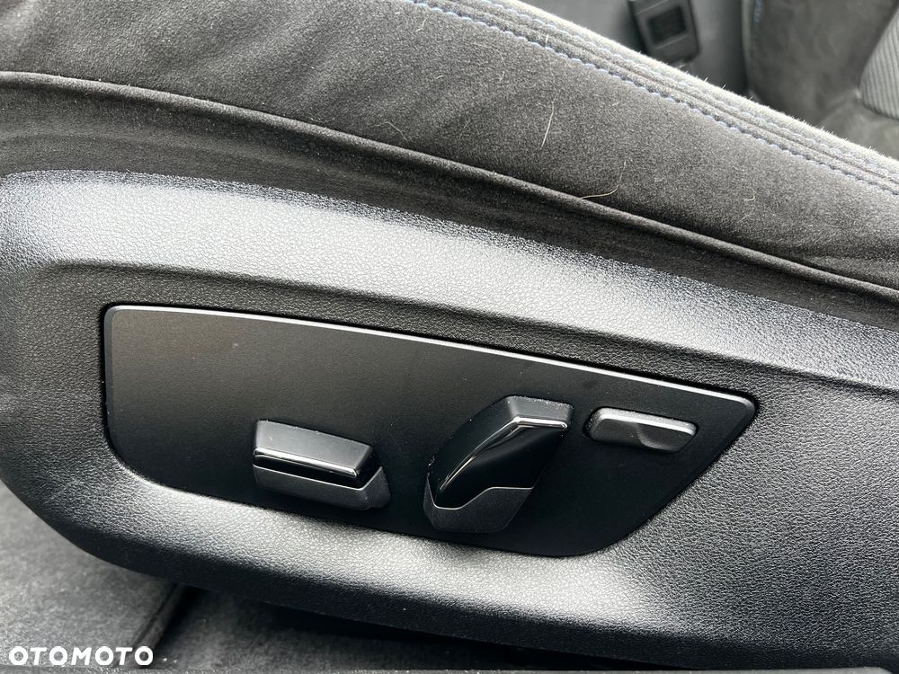 BMW Seria 5 530e xDrive M Sport Edition - 21