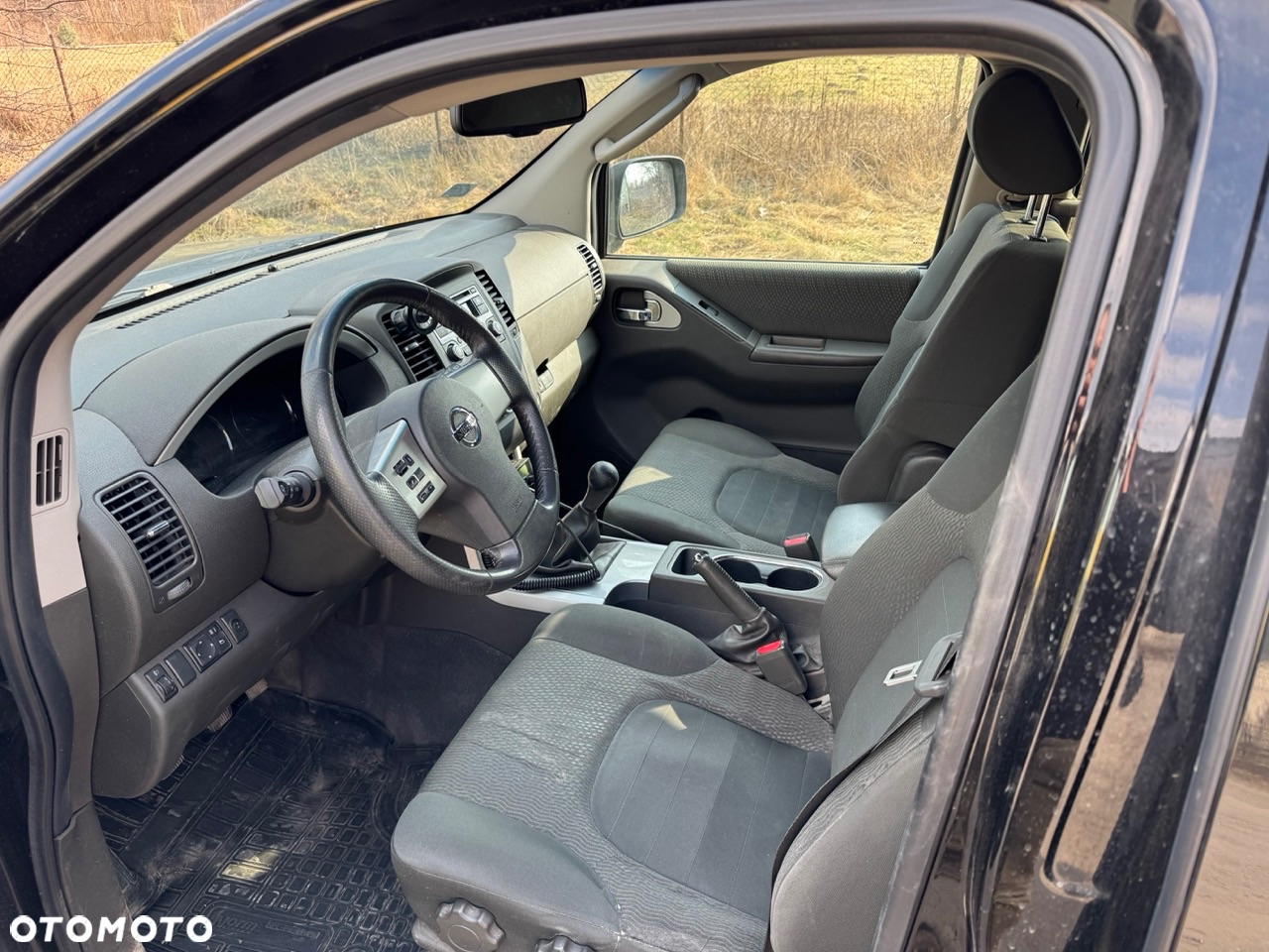 Nissan Pathfinder - 15