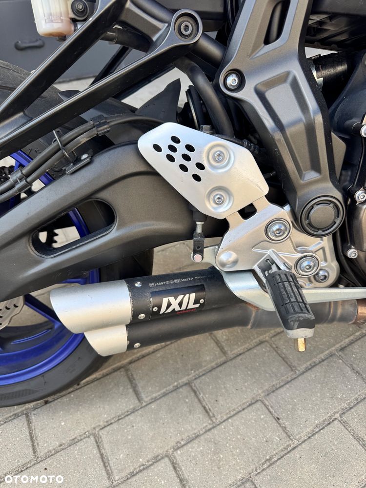 Yamaha MT - 6
