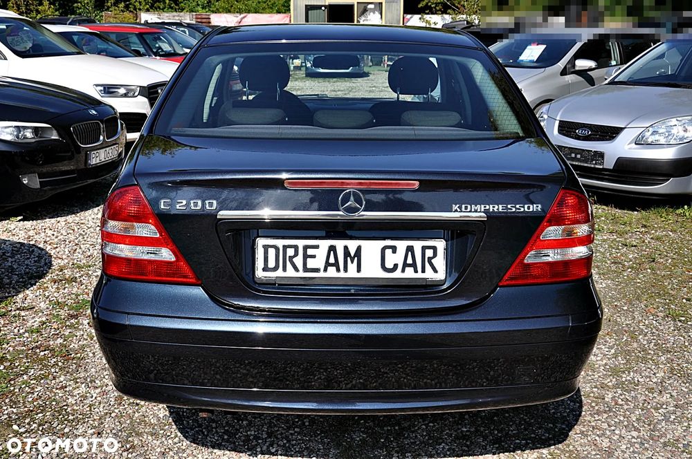 Mercedes-Benz Klasa C 200 Kompressor Automatik Classic Sport Edition + - 13